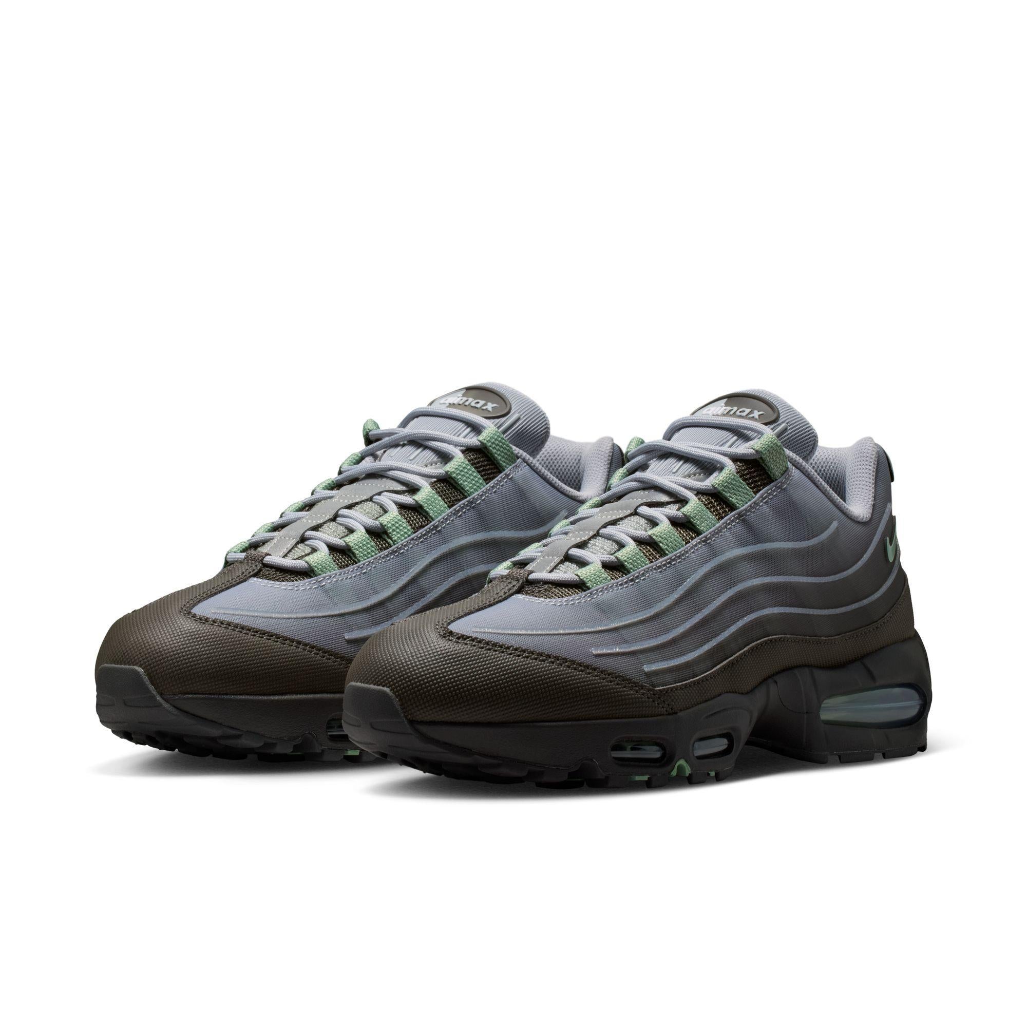Nike Air Max 95 Tech “Medium Ash”