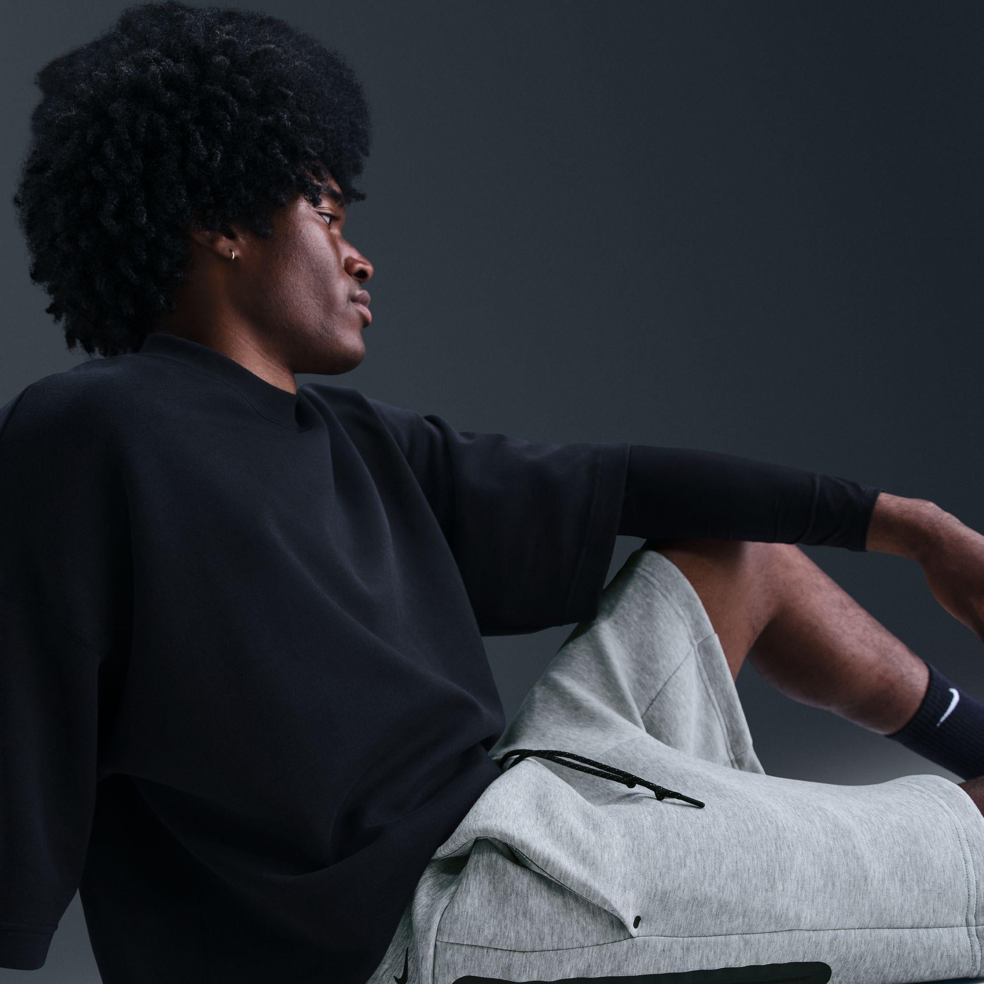 Nike Tech Shorts “Dark Grey”
