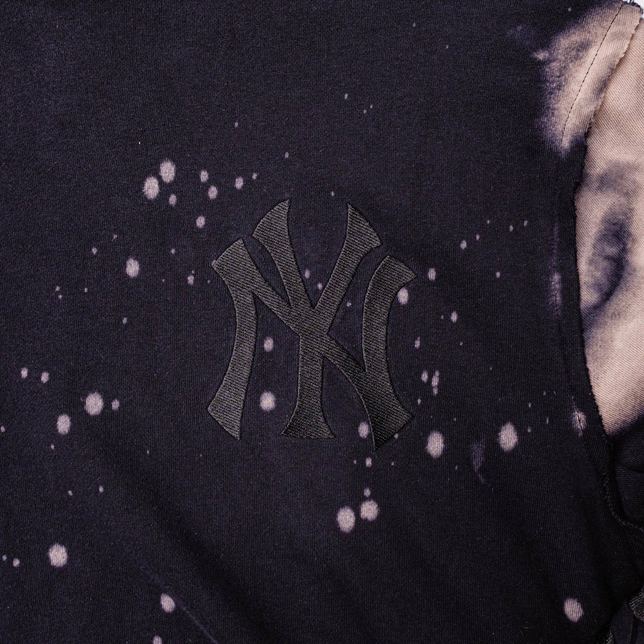 New Era Bleach Out Hoodie Yankee