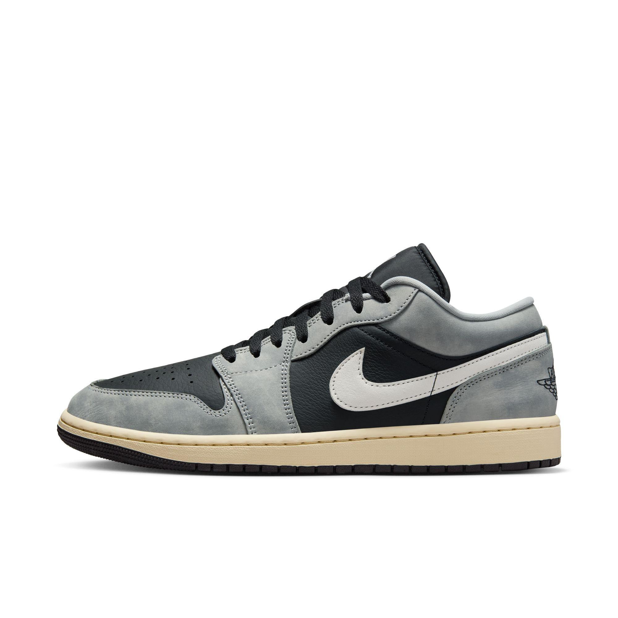Air Jordan 1 Low SE 