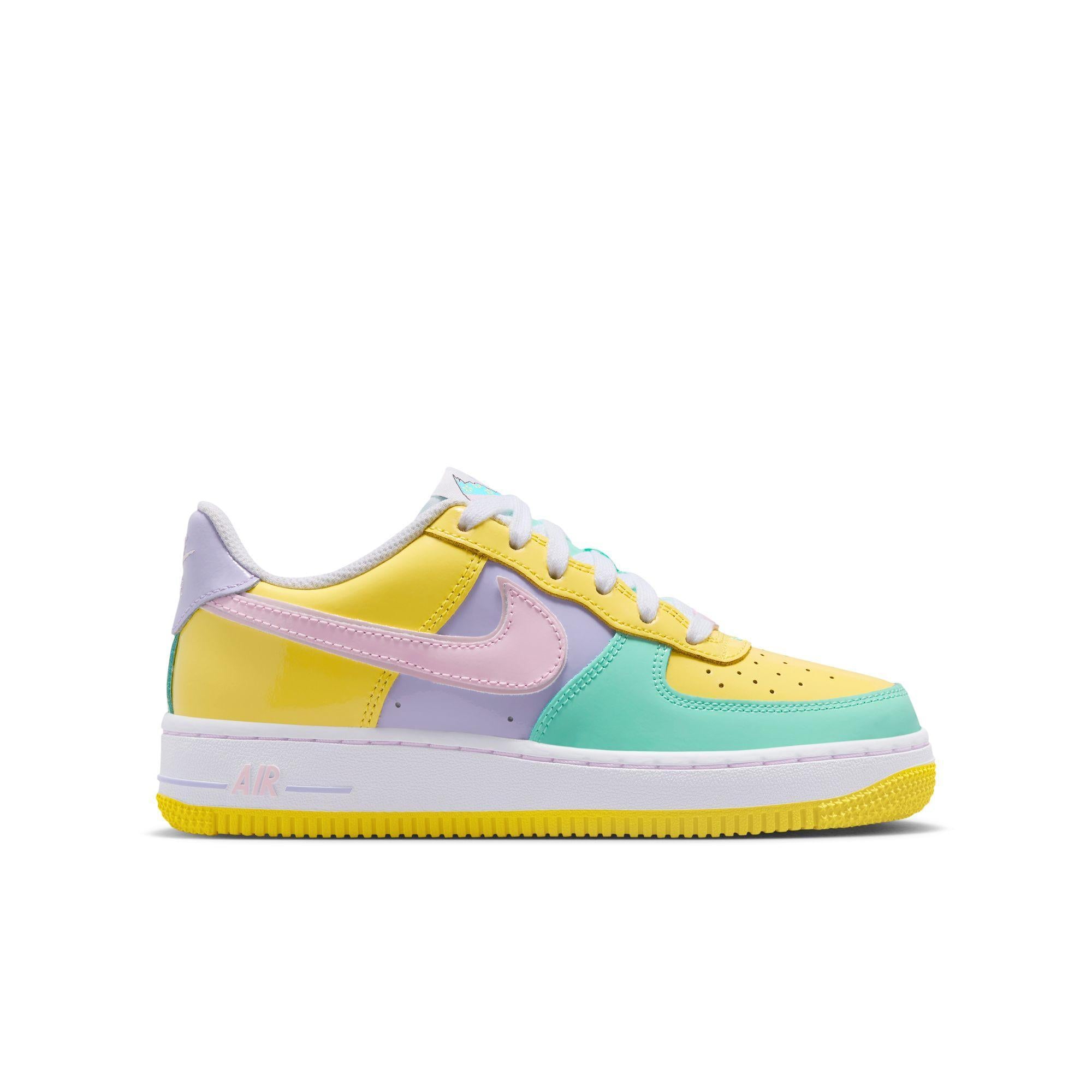 Nike Force 1 Low Gradeschool “Easter”